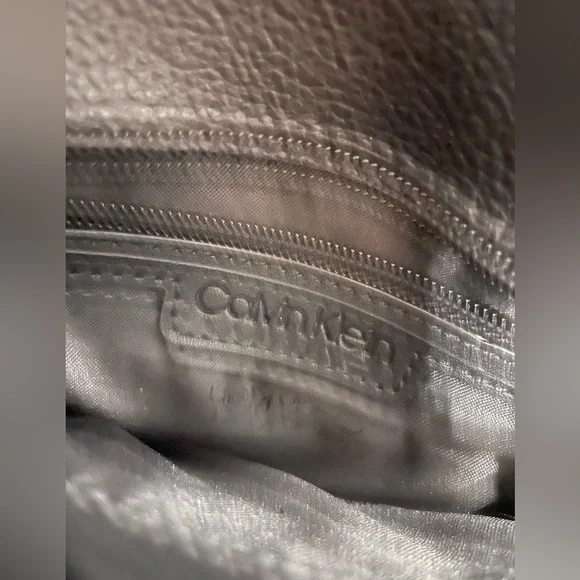 Calvin Klein Top Handle Small Crossbody Purse Handbag Black Bag - Picture 8 of 15